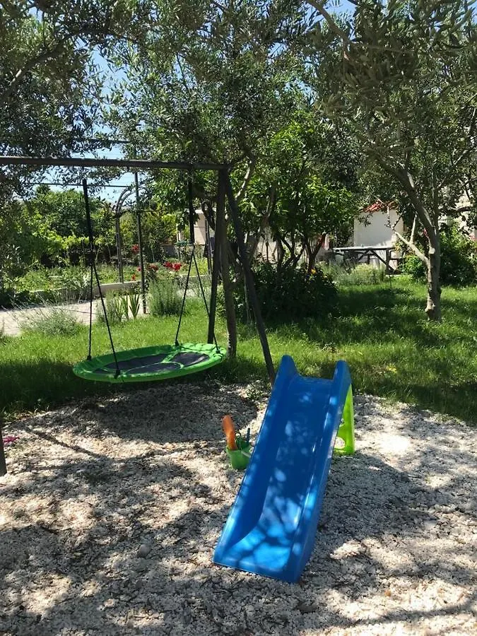 Apartments Dobric Kastela