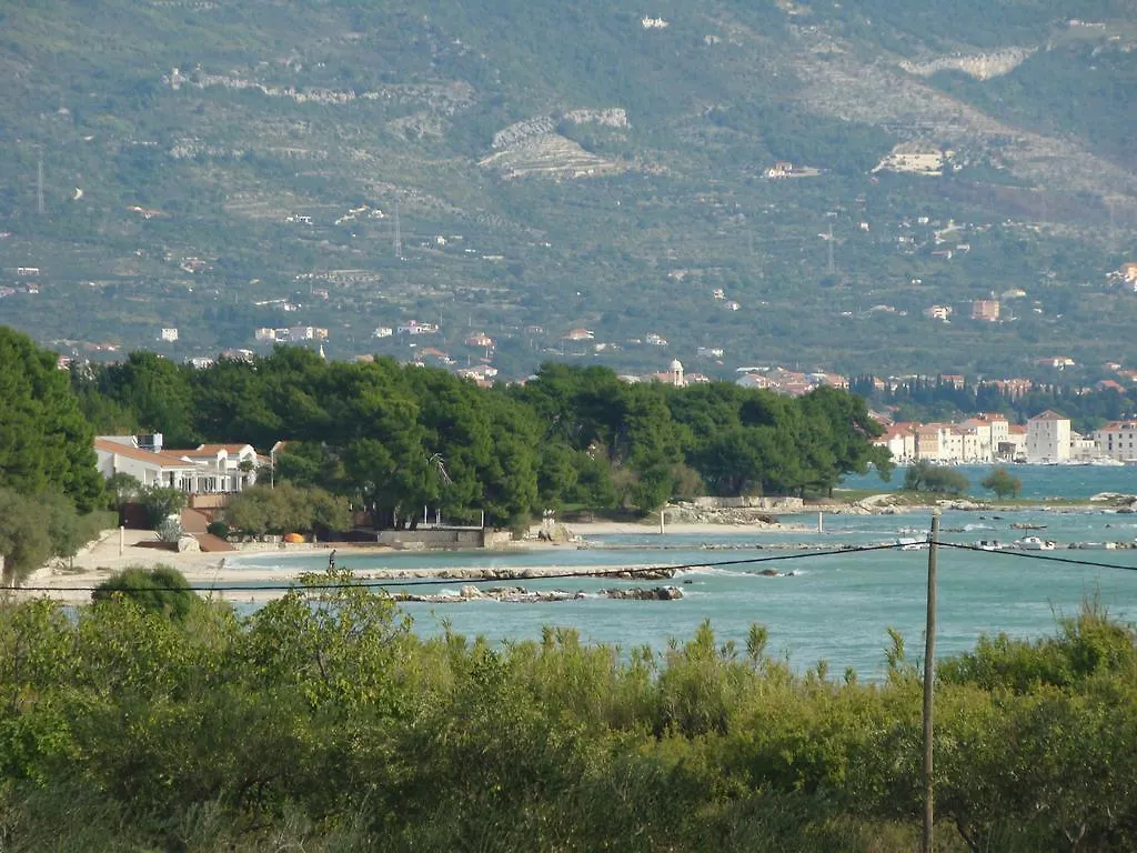 Apartments Dobric Kastela 0*,  Croatia